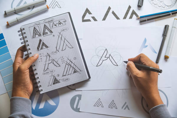 Création d'un logo sur-mesure